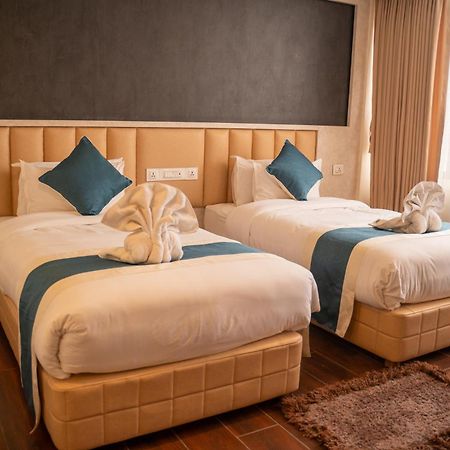 קטמנדו Hotel Black Diamond - Transit Point Inside Hotel מראה חיצוני תמונה