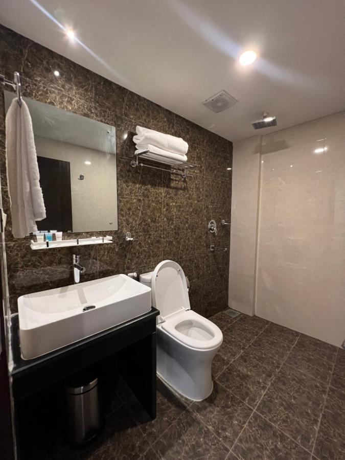 קטמנדו Hotel Black Diamond - Transit Point Inside Hotel מראה חיצוני תמונה