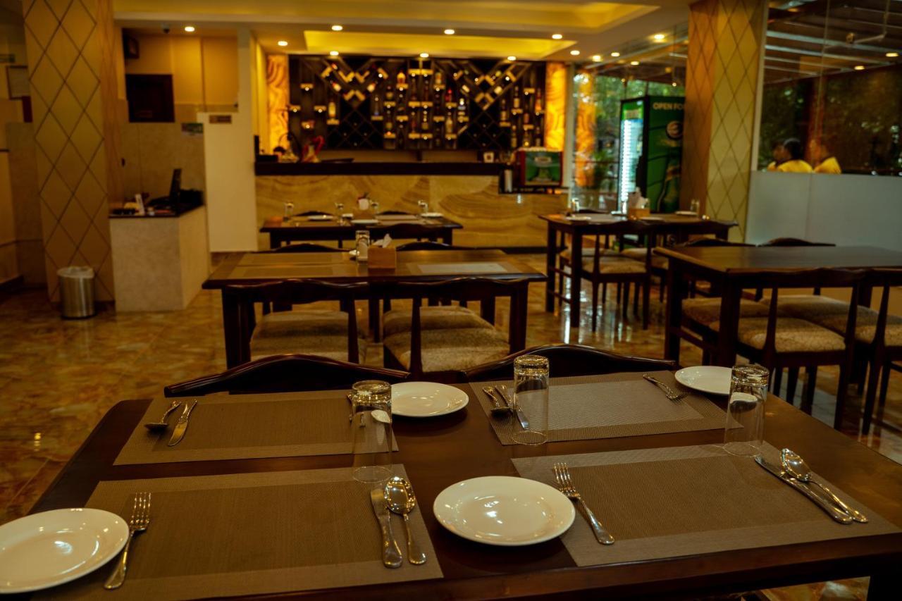 קטמנדו Hotel Black Diamond - Transit Point Inside Hotel מראה חיצוני תמונה